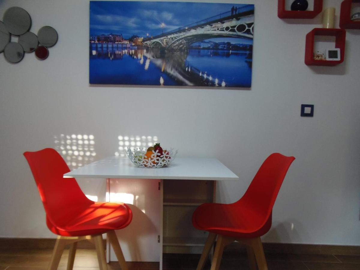 Apartamento En Triana Sevilha Exterior foto